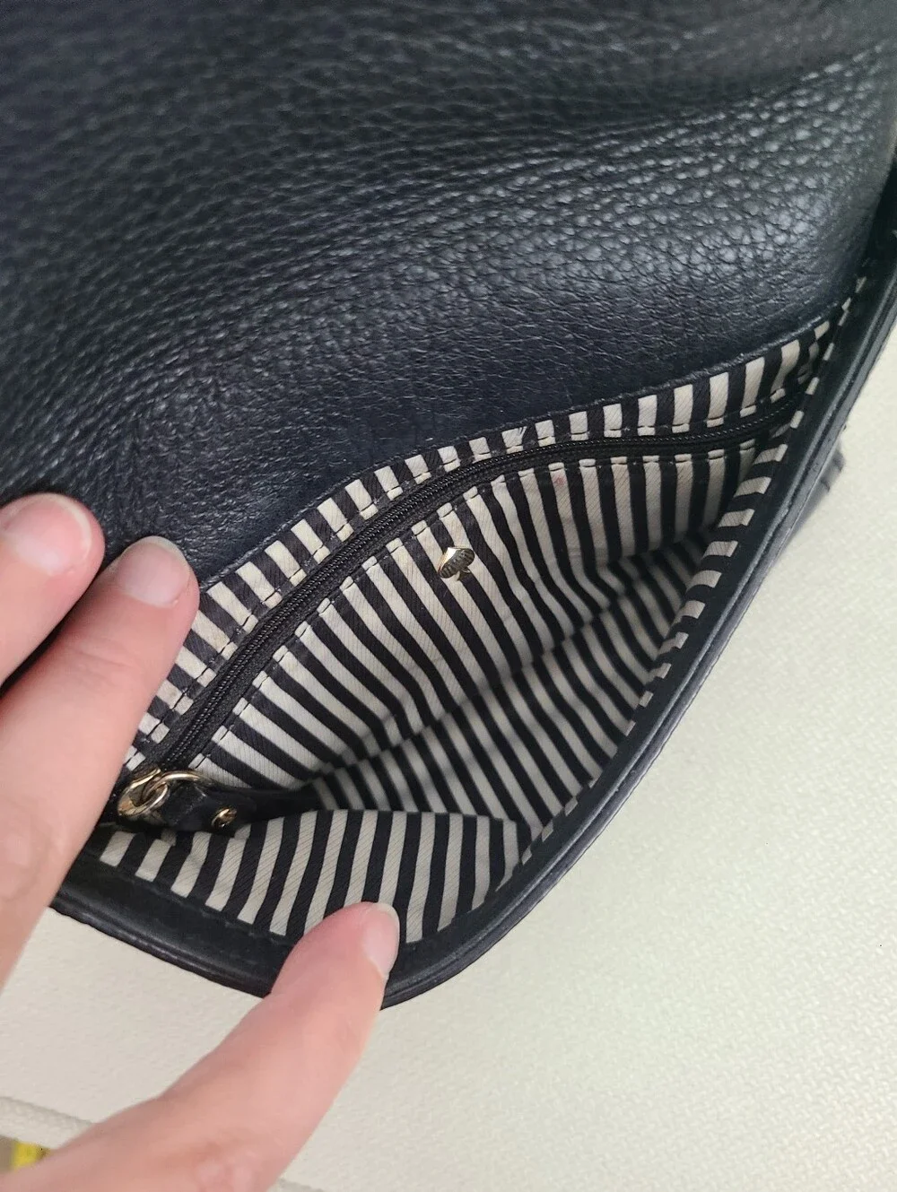 Kate Spade New York Black Cobble Hill Mini Carson Crossbody Bag